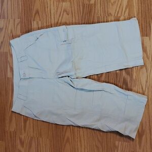 Columbia Khaki Capris